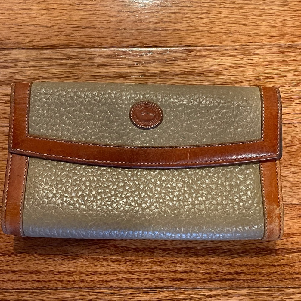 Dooney & Bourke Tan Leather Wallet